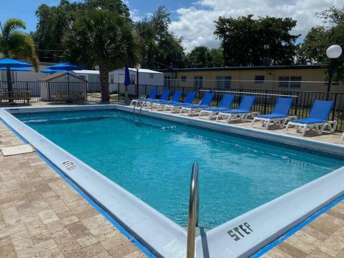 Apartamento Oasis At Hollywood - Sleeps 5 - Unit 1