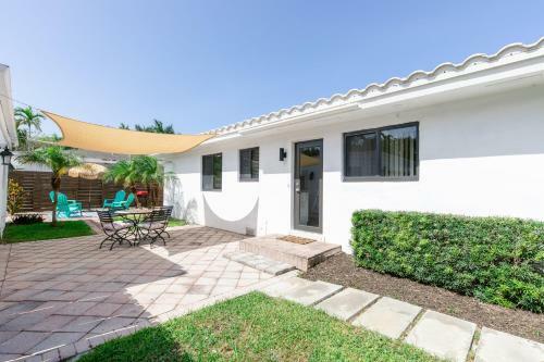 8 Guest,5 Min To Beach, Restaurant, Everything