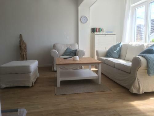 Ferienwohnung Mit Blick Ins Rheintal