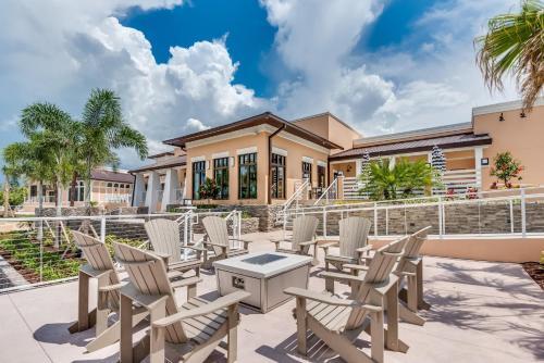 Villa 1644 Nassau Point Trail