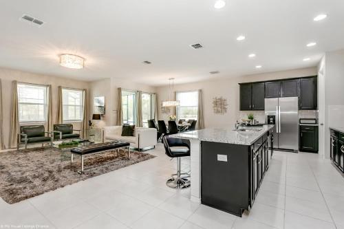 Villa 1644 Nassau Point Trail