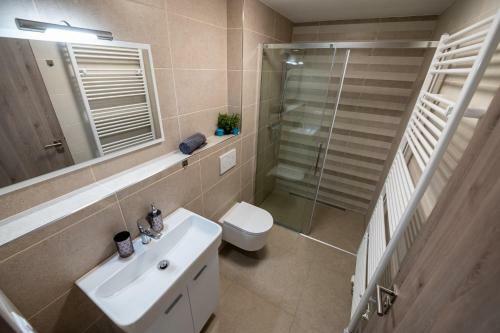 Hostal Penzion Kamenn� Dv?r