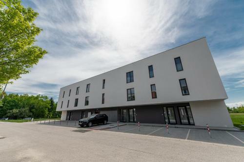 Apartm�n V�?ka