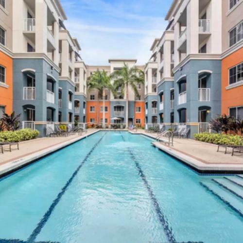 Hermoso Apartamento Con Piscina En Miami