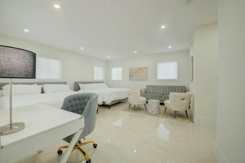 Casa Le Labo Hot Tub & Game Room