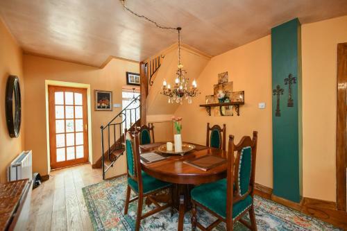Cottage By The Sea