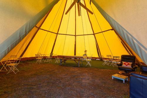 Starry Skies Yurt - Mira