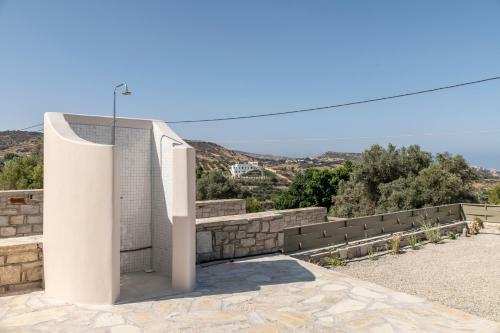 Aeonios Luxury Villa