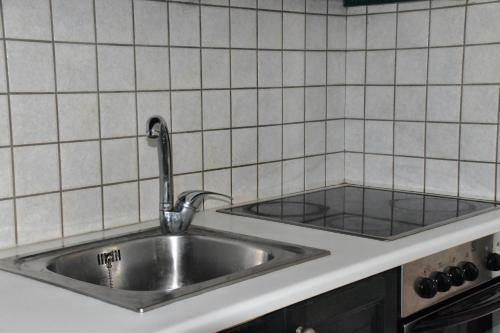 Lovely 1-bedroom Apartment In Front Of Sandy Beach