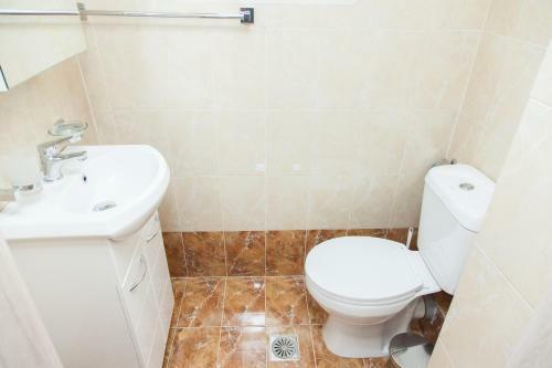 Great Apartment In Piraeus