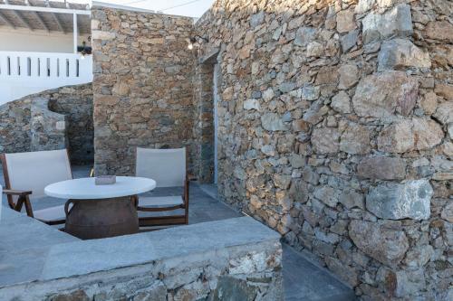 Aelia House Serifos
