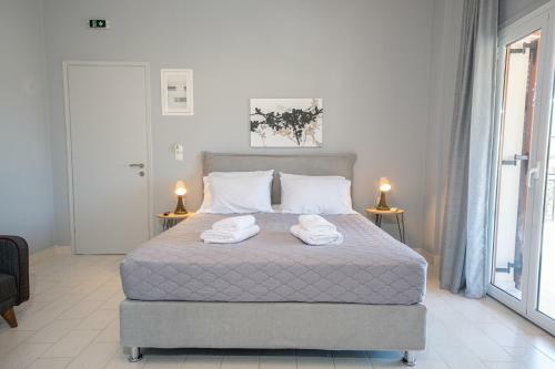 Hotel Mary's Studios & Apartment