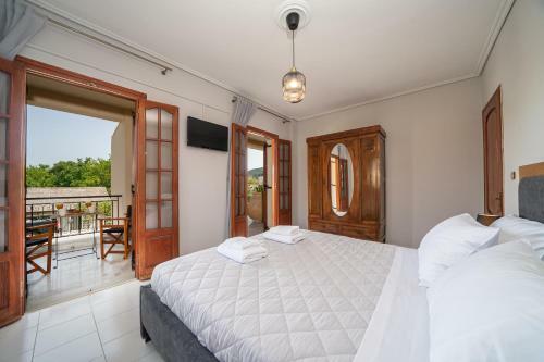 Hotel Mary's Studios & Apartment