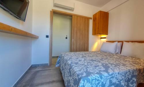 Hotel Vrahakia Beach