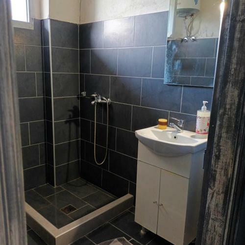 Stellanthis Apartment