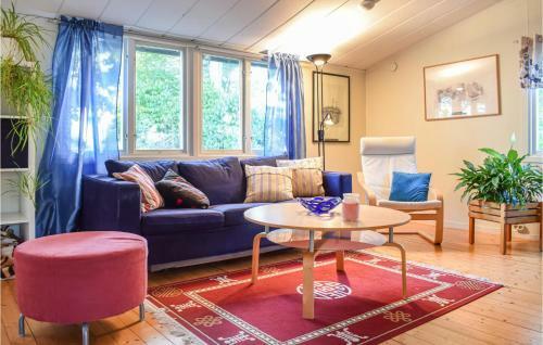 Beautiful Home In Torhamn With 3 Bedrooms
