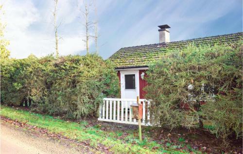 Awesome Home In Urshult With 2 Bedrooms
