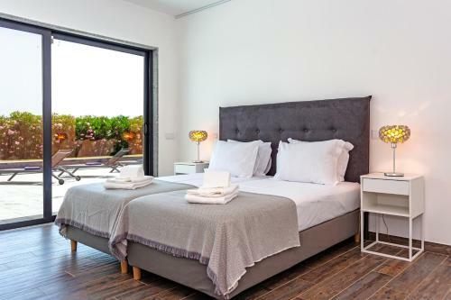 Blue Hill Boutique Villa