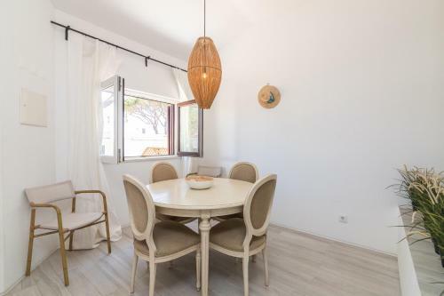 Villa Saltwater House