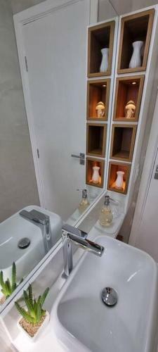 Apartamento Requinte E Conforto Com M�veis Novos E Vista Mar