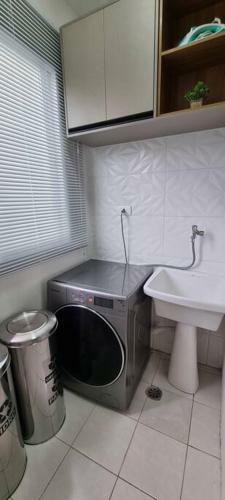 Apartamento Requinte E Conforto Com M�veis Novos E Vista Mar