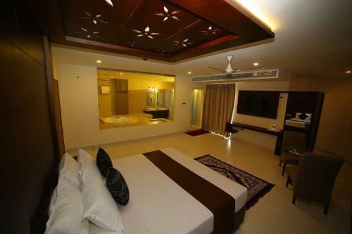 Posada Vavas Inn & Suites