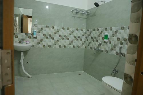 Hotel Dn Grand