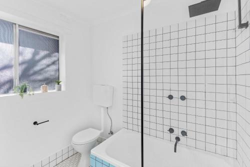 Apartamento Charming 1-bed Unit With Striking Decor