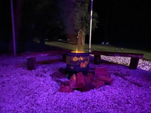 Baileys Retreat - Pet Friendly - 10 Mins Walk To Beach
