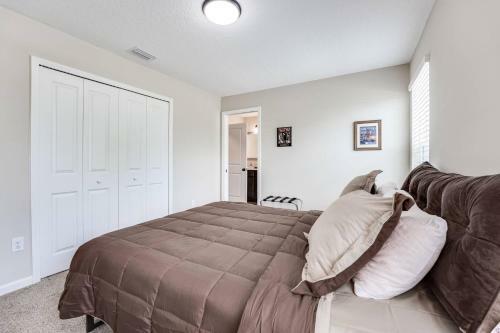 Jennings Townhome