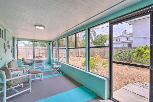 Rockledge Beach House With Screened-in Porch!
