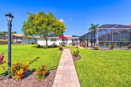 Punta Gorda Escape With Private Lanai And Pool!