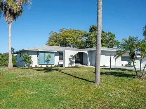 Lovely 2bed/2bth On Golf Course In Rotonda West