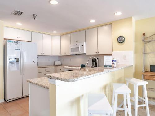 Apartamento Emerald Isle #401