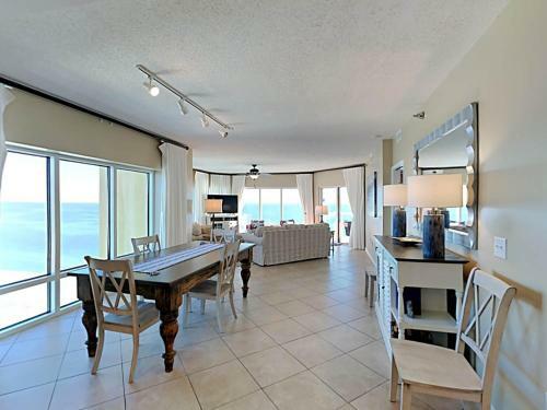 Apartamento Emerald Isle #1601
