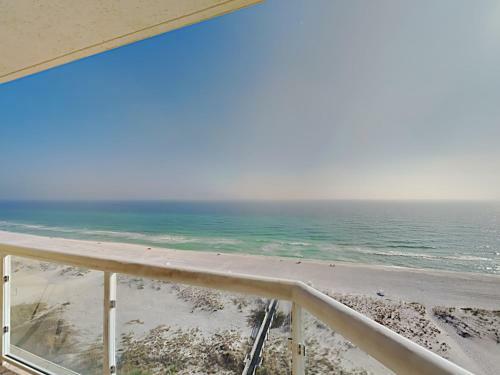 Apartamento Emerald Isle #1106