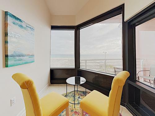 Apartamento Palm Beach Club #236