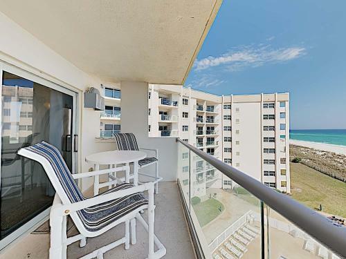 Apartamento Regency Towers #601 West