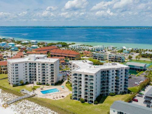 Apartamento Regency Towers #601 West