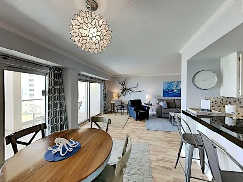 Apartamento Regency Towers #506 East
