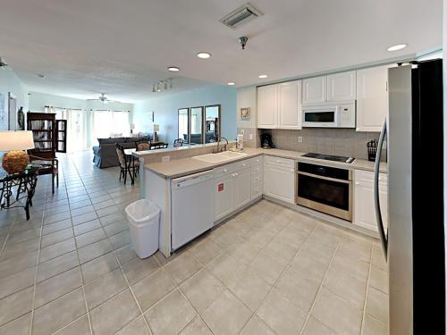 Apartamento Emerald Isle #304