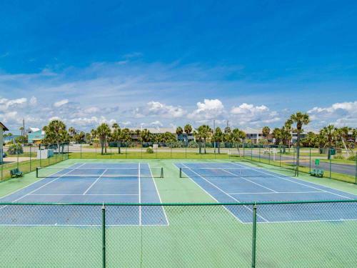 Apartamento Regency Towers #704 West