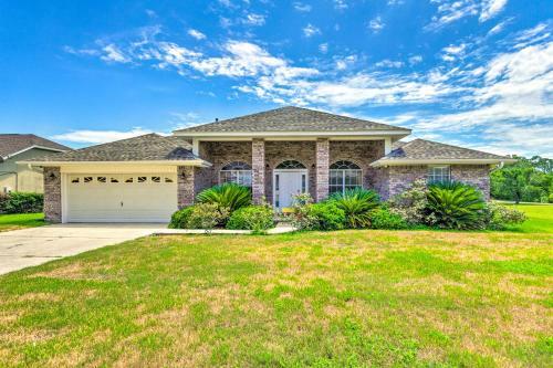 Waterfront Pensacola Home With Florida Room!