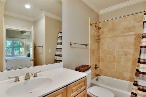 Apartamento Adagio #201f