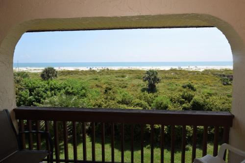 St Aug Ocean And Racquet II