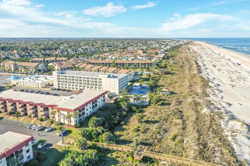 St Aug Ocean And Racquet II
