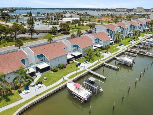#331c Madeira Beach Yacht Club
