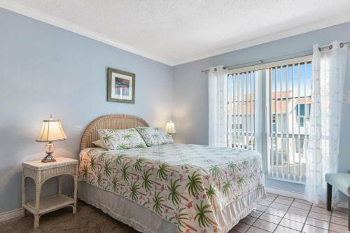 #331c Madeira Beach Yacht Club