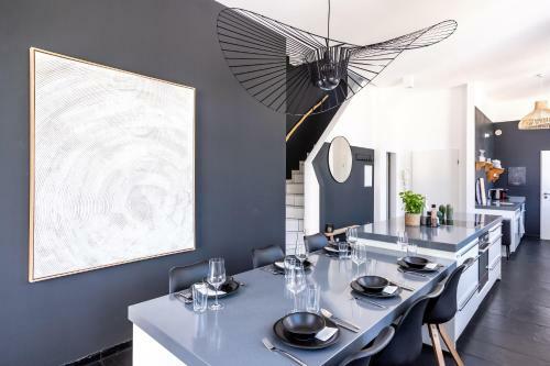 Apartamento Au�ergew�hnliche Wohnung In Historischem Kloster