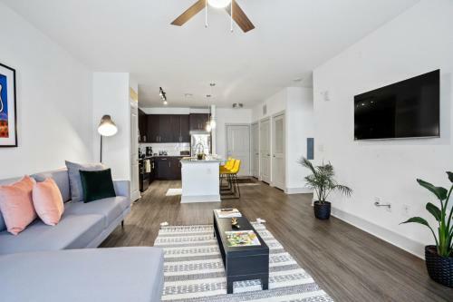 Apartamento 1 Bedroom Luxury Skyloft Oasis